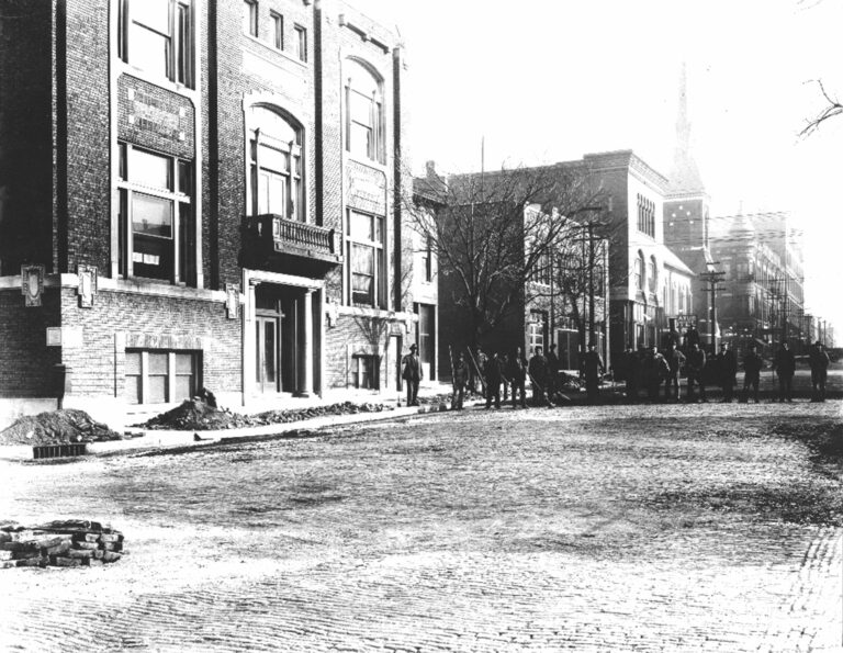 1923 Decatur, Il., Construction