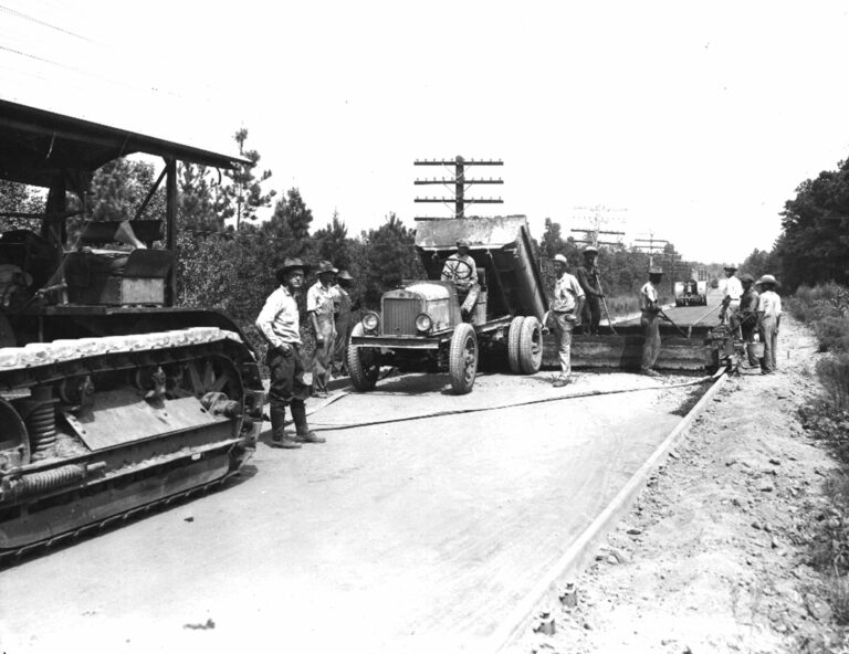 1926 paving the coastal highway